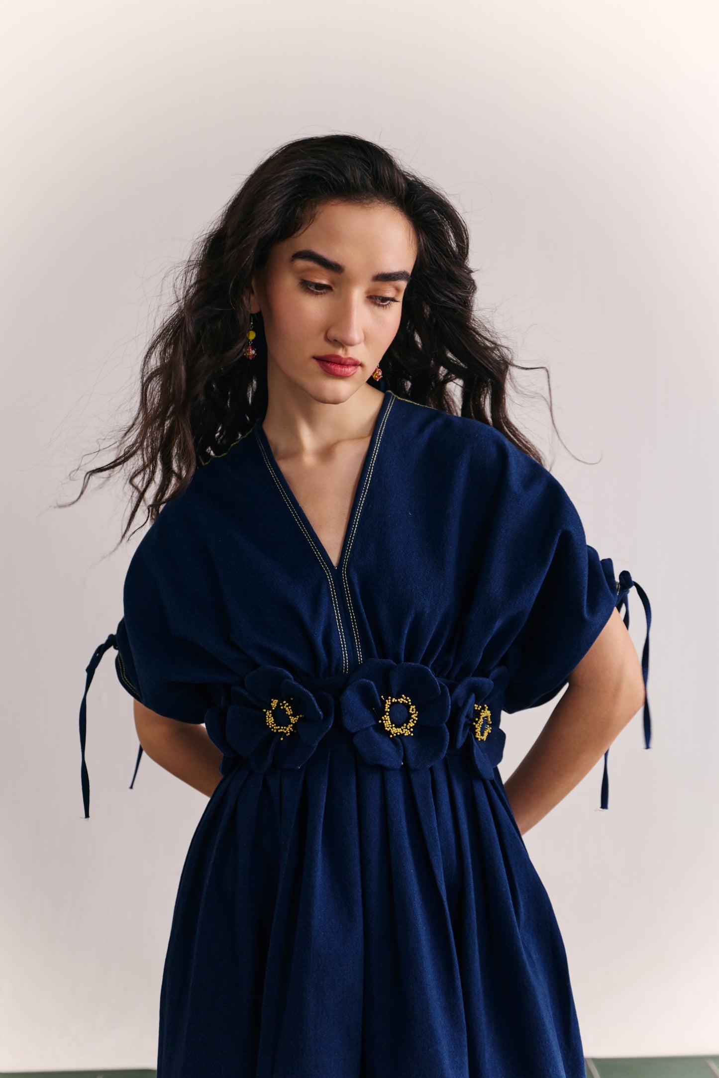 Indigo petite bloom